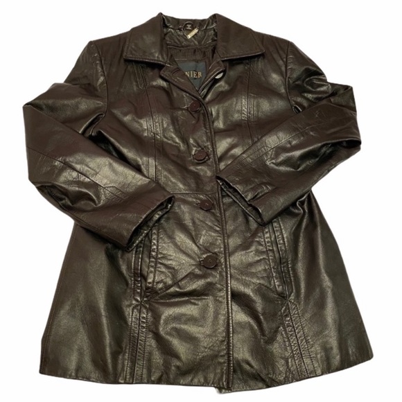 Danier Jackets & Blazers - Danier Genuine Black Leather Jacket Sz 4/6